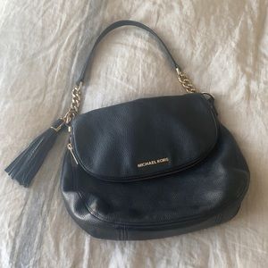 Michael Kors Bedford Chain Tassel Leather Shoulder Bag Black